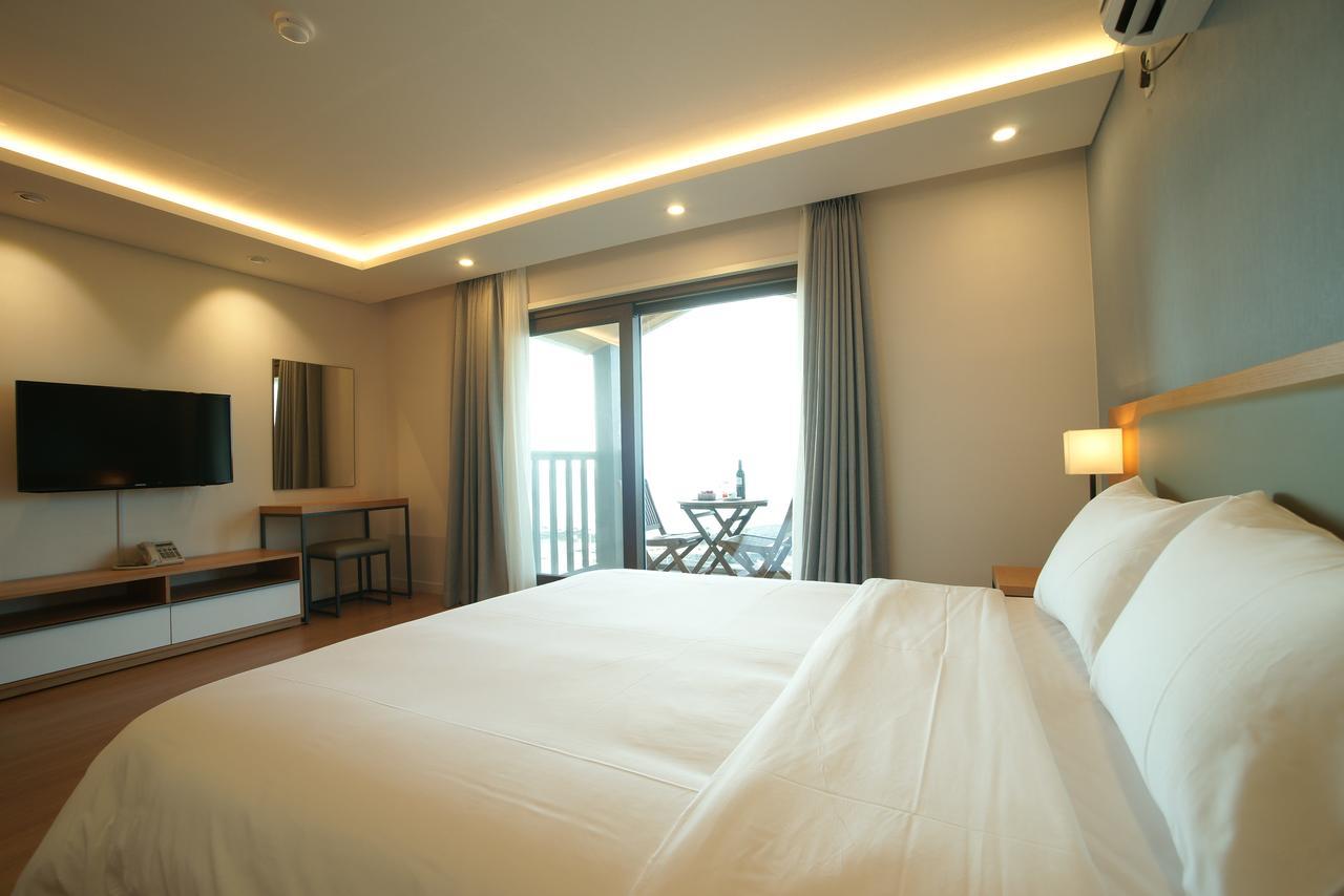 Amber House Jeju Villa Haga-ri  Bagian luar foto